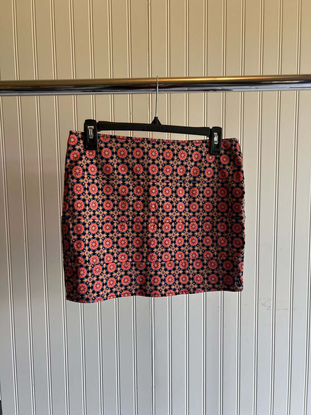 Mini Skirt Geometric Kaleidoscope Print Volcom Frochickie Front Zip